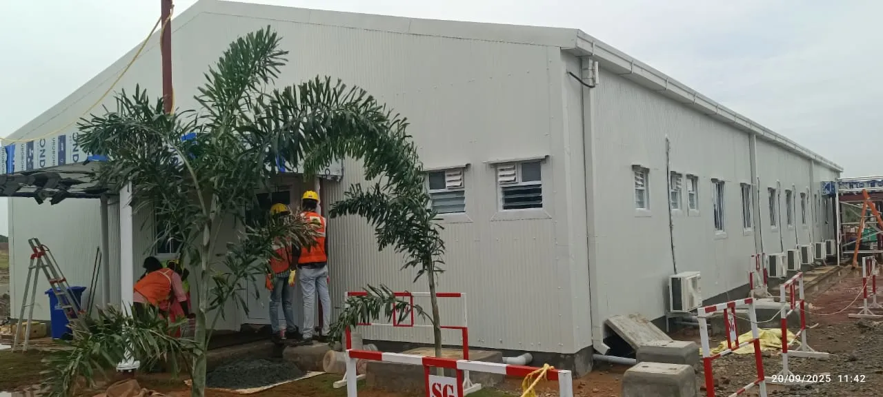 steel building construction